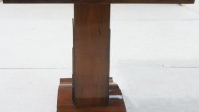 "Vintage" Furnishings