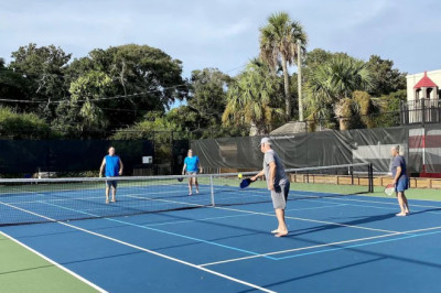 Lammsend - Charming Cottage Vacation Rental in SC | Folly Beach Homes for Rent