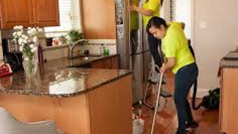 Does Airbnb take 3% of cleaning fee?