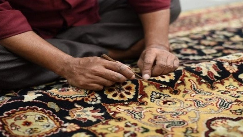 Kalra's Cottage Industry – Handmade Rugs Store in Agra