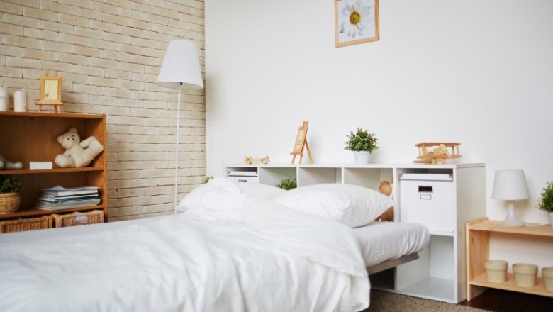 Single Mattress for Your Bedroom or a Cheap Double Mattress?