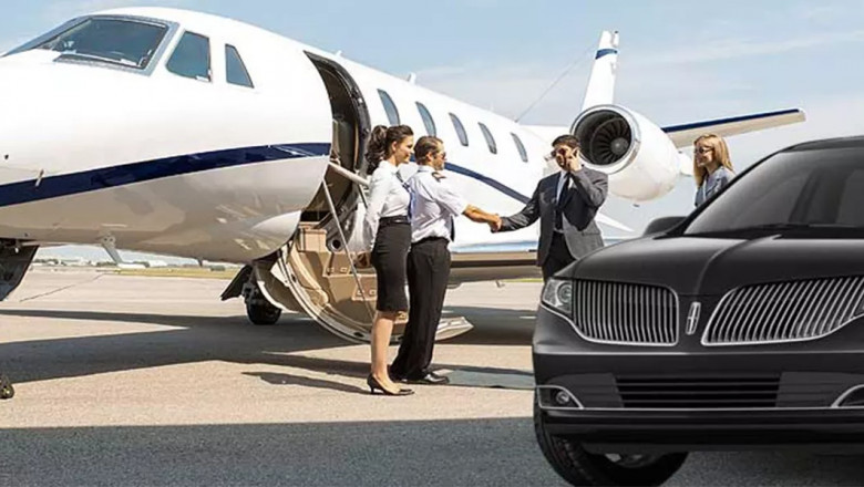 What is the right time to reach out to a private jet chauffeur?