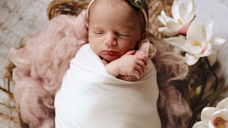 Kirkland newborn photographer