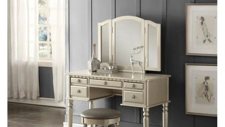 Latest Comfortable Wardrobe Design With Dressing Table For Your Home