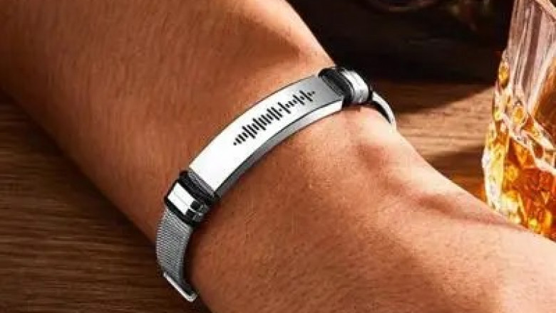 personalized gifts for him