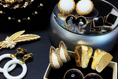 Womens Accessories Wholesale UK - Retailers tips for Womens Accessories Wholesale UK!