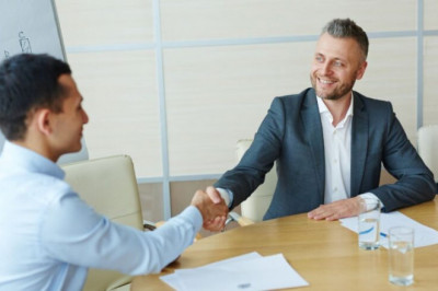 When Should You Hire an Accountant for Your Business? | Lofa Consulting