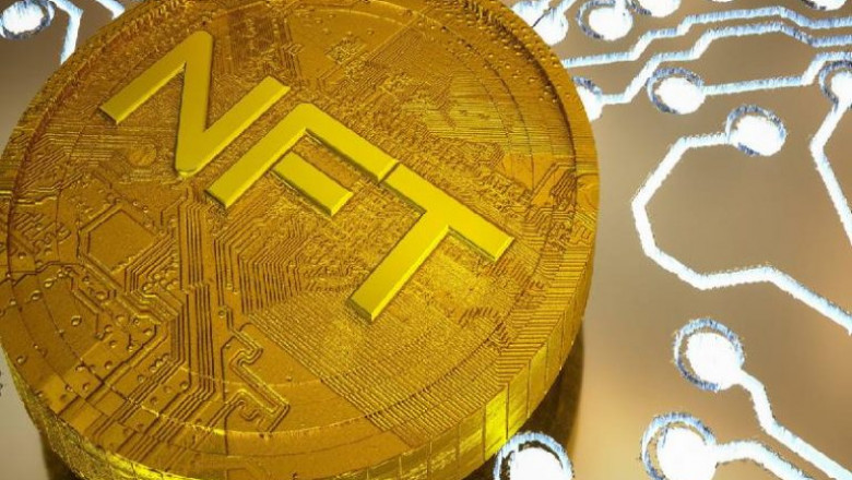 Get information about Tow Selling NFTs