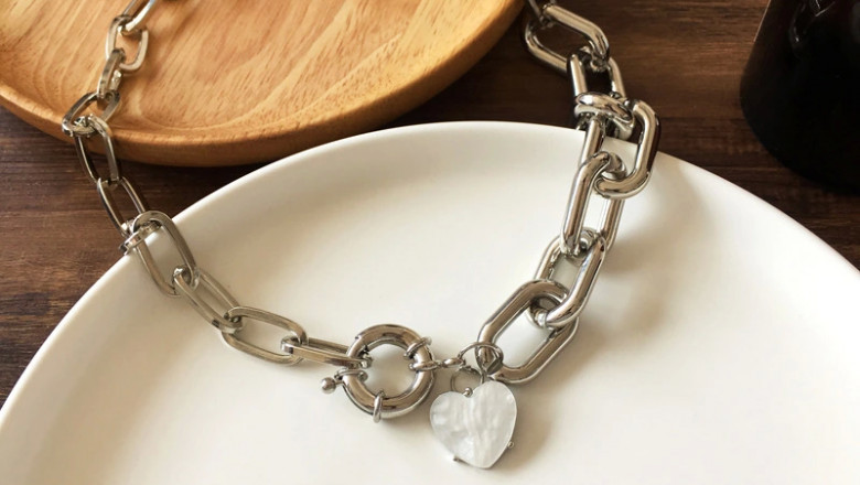 How to Find a Jewelry Manufacturer That's Right For Your Needs