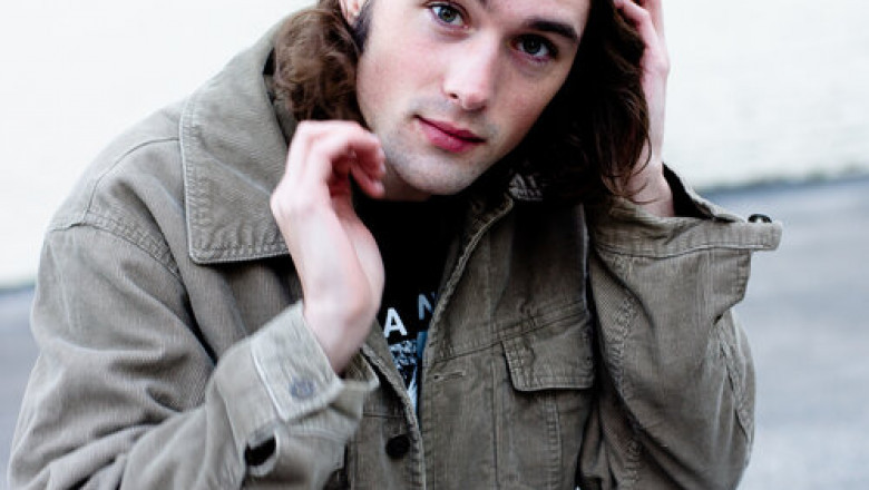 Principal Features of a Style Photographer