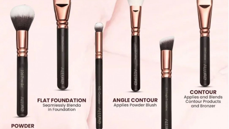 What are good and inexpensive makeup brushes?