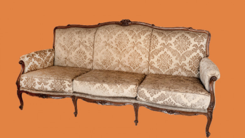 Things to consider when choosing custom furniture for your home/office