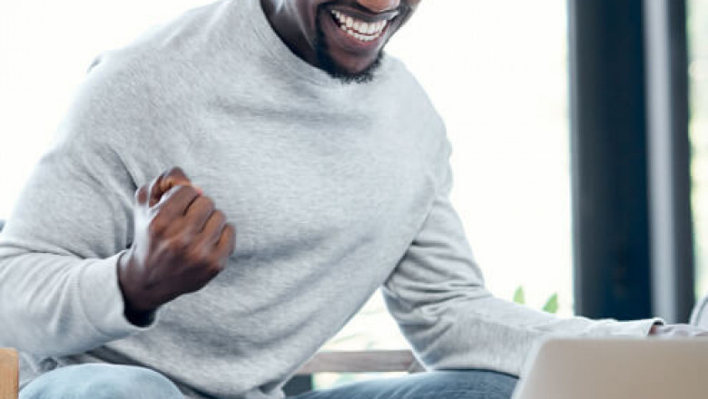 Empowering Small Business – Uprise Capital FundingMessage