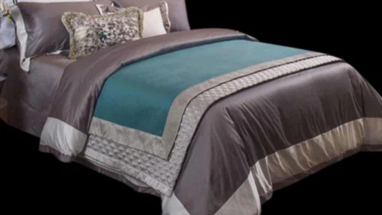 Buy designer Bedding collections online at the best price in world