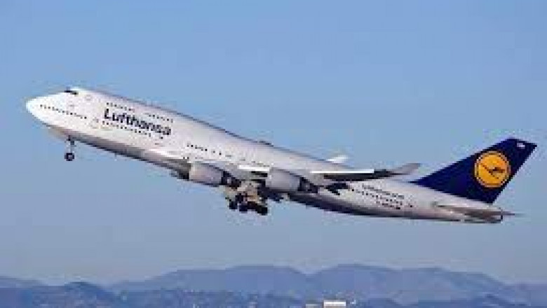 Cheep flight for Lufthansa Airline