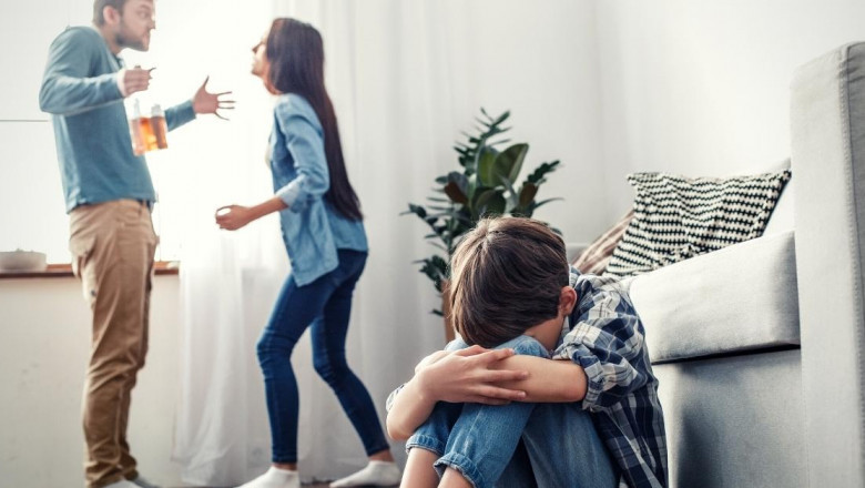 Why Is It Essential To Choose The Right Divorce Lawyer?