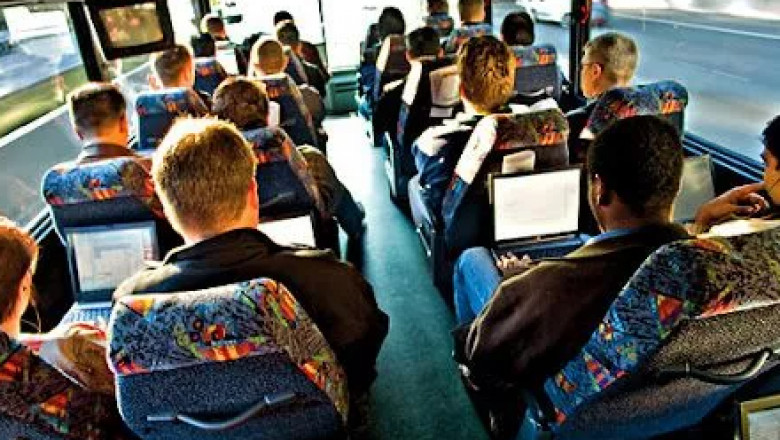 Find Shuttle Services For Employees | Magna Charter