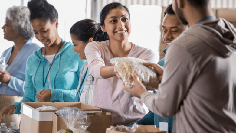 What Are The Different Types Of Social Workers?