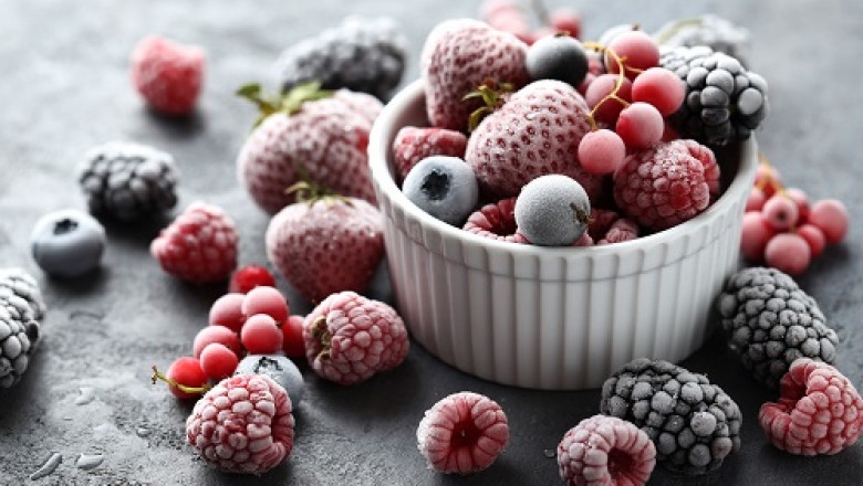 An analysis of frozen fruit market trends, share, size, growth, opportunity, and forecasts to 2027