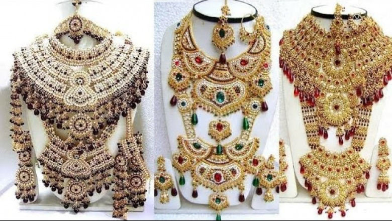 Buying Bridal Jewellery - Deciding on Wedding Jewellery for Brides to Be >>> shivanshmall.in