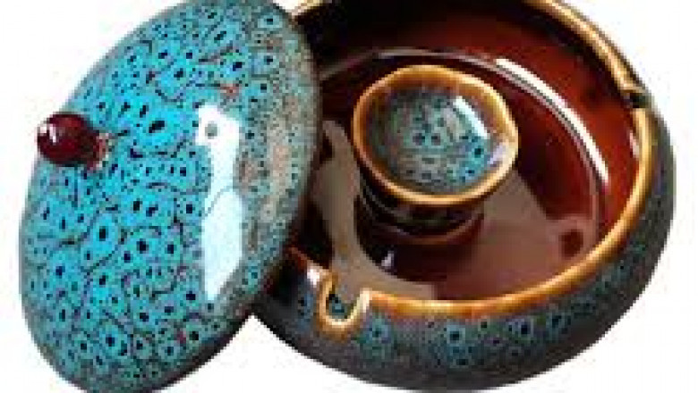 Offering Ash Trays As Great Promotional Item