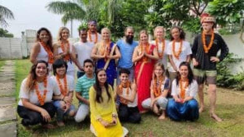 200 hour yoga teacher training