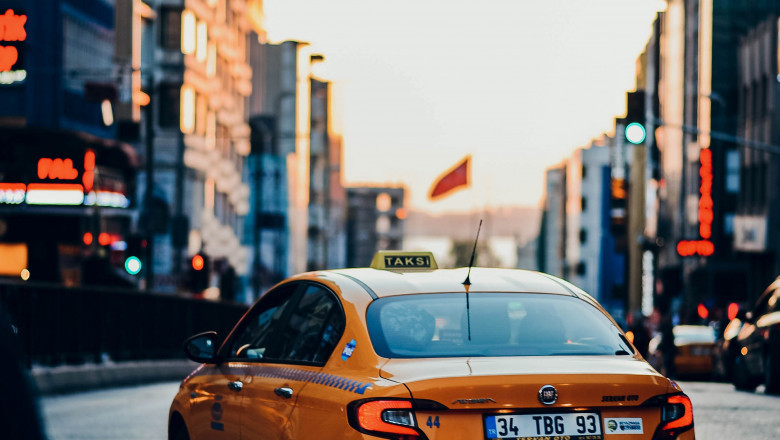 How does Silver Service Taxi Melbourne benefit you?