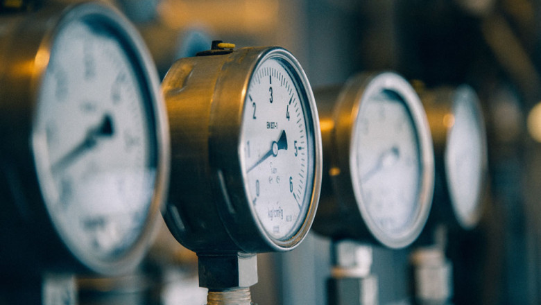 High Precision Digital Pressure Gauges Market Forecast 2022-2030