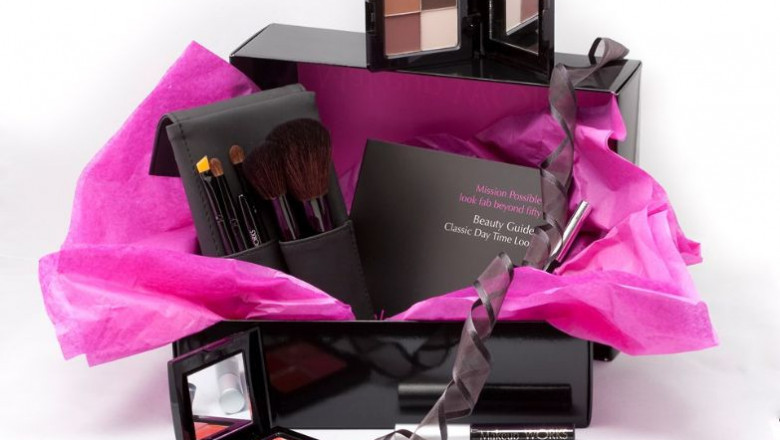 Elegant Black Cosmetic Boxes for Your Beauty Routine