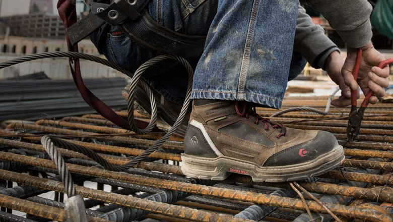 It is expected that the Coronavirus Will Impact the Industrial Protective Footwear Market in the Short Term