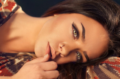 mCaffeine Naked & Raw Coffee Face Wash Review | Cossouq