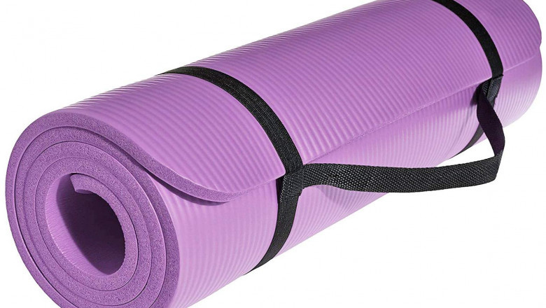 How to Choose the Right Yoga Mat!