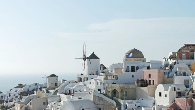 breathe easy with these air purifiers