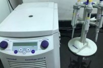 What are the precautions for the use of low speed centrifuges?