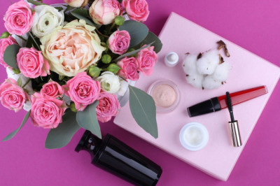 Cosmetics, Beauty Supplies, and Perfume Stores Email List | Originlists