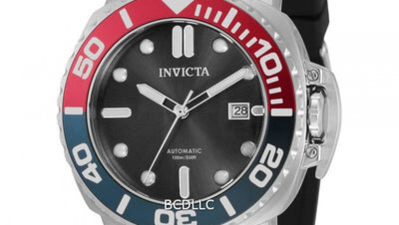 This Invicta Pro Diver 34317 100M Men's Watch looks great