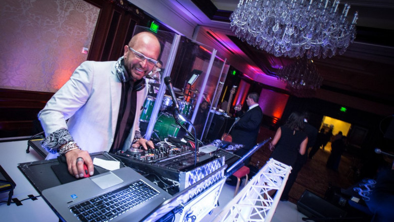 Chicago Wedding Dj