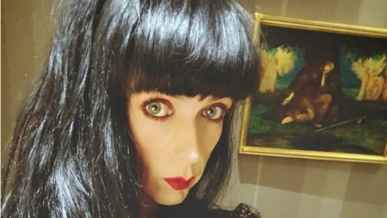 Woman Who’s Marrying a 300 Year Old Ghost Upset by Rejection