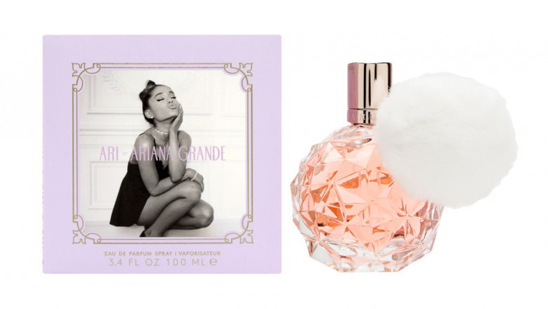 Reasons You Should Buy Ariana Grande's Cloud Perfume Now