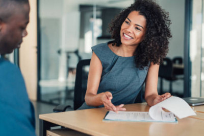 A Customs Clearance Agent plays the main role