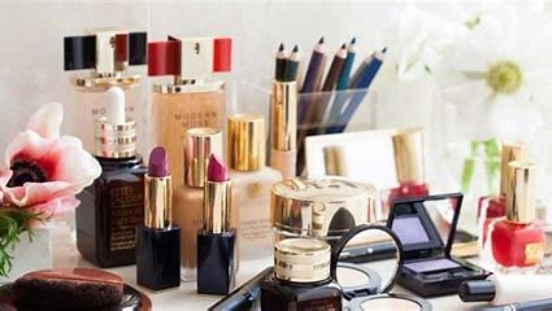 Cosmetic Isoparaffins Market 2022: Industry Trends, Growth Analysis And Forecast To 2028