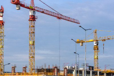 Choosing the Best Housing Contractor - 5-Point Guide