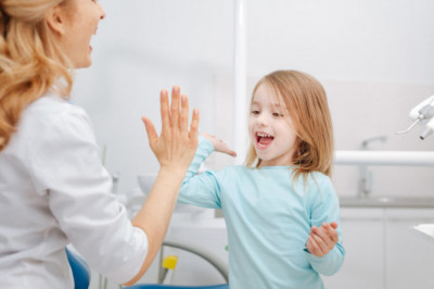When Should A Child First Visit A Dentist?