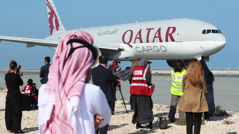 Como posso reservar um assento no qatar?