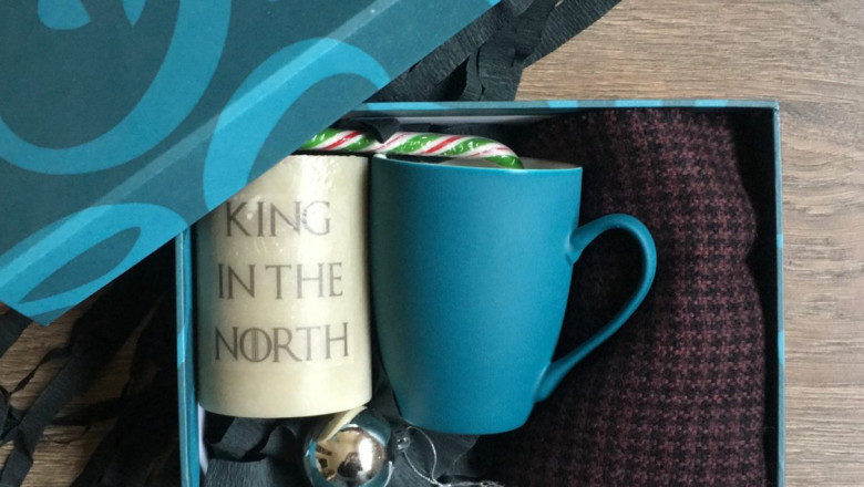 How to Build a Promotional Swag Store for year-end gifting | Arctic Blue