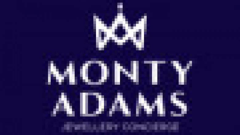 Oval Engagement Rings in Australia