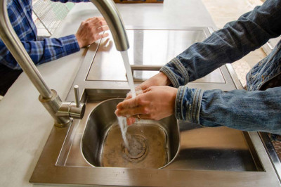 Choosing and Installing the Right Outdoor Kitchen Sink
