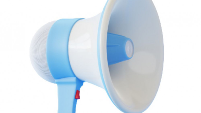 Features And Benefits Of A Rechargeable Megaphone And PA System For Warehouses