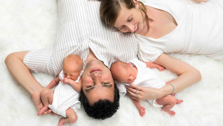 How to Shop for Twin Girls Outfits?