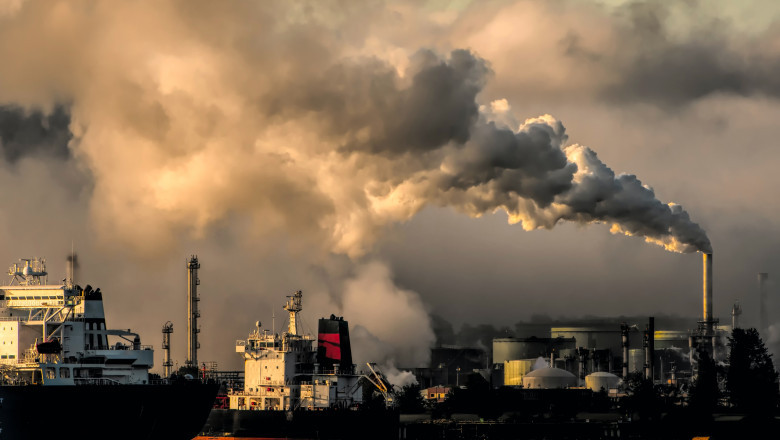What are the causes and effects of depression on a teenager by Air Pollution?